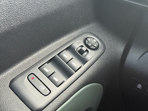 citroen, berlingo, kombi 1.5 bluehdı shine bold eat8, otomatik, dizel 2.el otomobil | renew 24