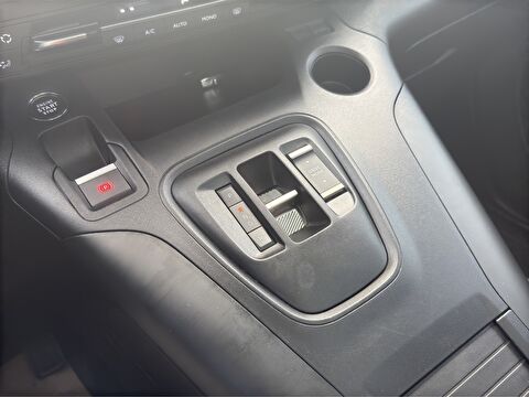 citroen, berlingo, kombi 1.5 bluehdı shine bold eat8, otomatik, dizel 2.el otomobil | renew 17