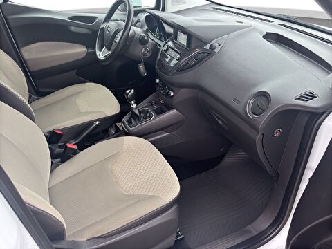 ford, tourneo courier, journey 1.5 tdcı titanium, manuel, dizel 2.el otomobil | renew 20