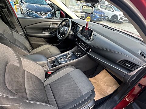 nissan, qashqai, suv 1.3 dıg-t 12v mhev 4x4 sky pack x-tronic, otomatik, mhev 2.el otomobil | renew 13