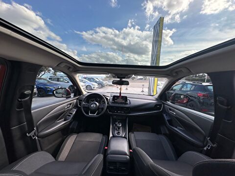 nissan, qashqai, suv 1.3 dıg-t 12v mhev 4x4 sky pack x-tronic, otomatik, mhev 2.el otomobil | renew 11