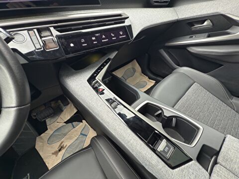 peugeot, 3008, crossover 1.2 hybrid allure edcs6, otomatik, hybrid 2.el otomobil | renew 23