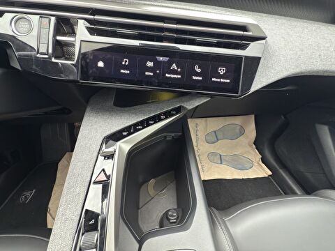 peugeot, 3008, crossover 1.2 hybrid allure edcs6, otomatik, hybrid 2.el otomobil | renew 15