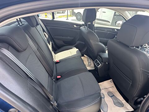 renault, megane, sedan 1.3 tce touch edc, otomatik, benzin 2.el otomobil | renew 11
