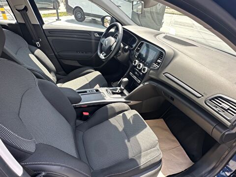 renault, megane, sedan 1.3 tce touch edc, otomatik, benzin 2.el otomobil | renew 10