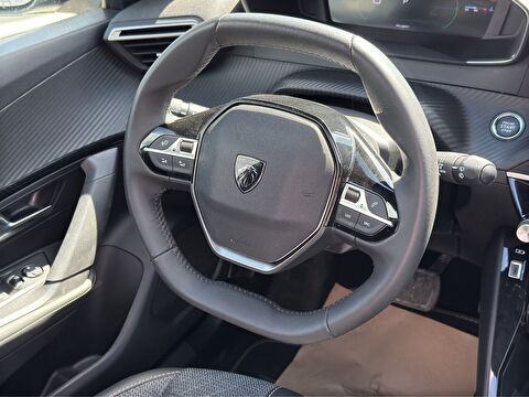 peugeot, 2008, 1.2 hybrid allure edcs6, otomatik, benzin 2.el otomobil | renew 14