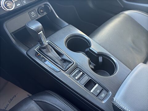 honda, civic, sedan 1.5 i-vtec turbo elegance otomatik, otomatik, benzin 2.el otomobil | renew 46