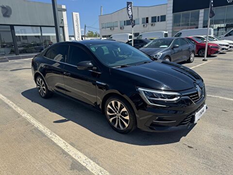 Renault, Megane, Sedan 1.3 TCe Icon EDC, Otomatik, Benzin 2. el otomobil | renew Mobile