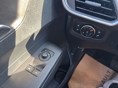 ford, tourneo courier, 1.0 ecoboost deluxe, otomatik, benzin 2.el otomobil | renew 18
