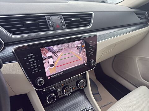 skoda, superb, sedan 1.5 tsı act premium dsg, otomatik, benzin 2.el otomobil | renew 14