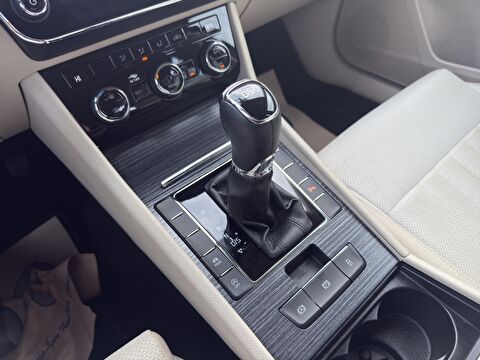 skoda, superb, sedan 1.5 tsı act premium dsg, otomatik, benzin 2.el otomobil | renew 15