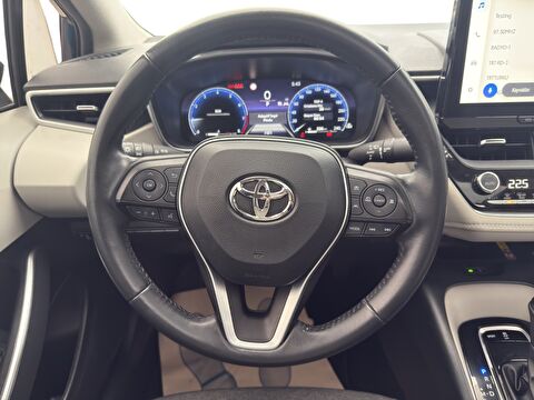 toyota, corolla, sedan 1.5 flame x-pack multidrive s, otomatik, benzin 2.el otomobil | renew 14