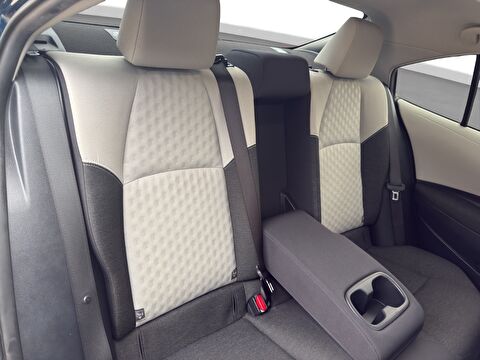 toyota, corolla, sedan 1.5 flame x-pack multidrive s, otomatik, benzin 2.el otomobil | renew 18