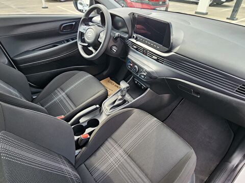 hyundai, i20, hatchback 1.0 t-gdı jump nav. dct, otomatik, benzin 2.el otomobil | renew 3