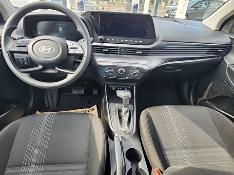 hyundai, i20, hatchback 1.0 t-gdı jump nav. dct, otomatik, benzin 2.el otomobil | renew 8