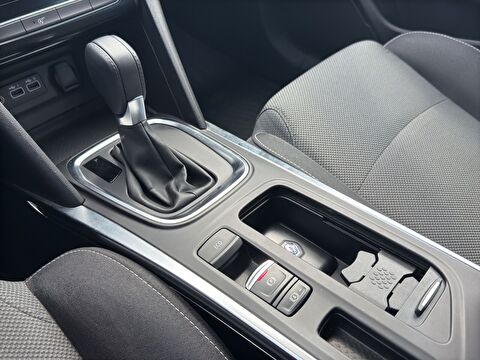 renault, megane, sedan 1.3 tce touch edc, otomatik, benzin 2.el otomobil | renew 20