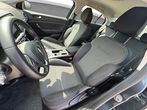 renault, megane, sedan 1.3 tce touch edc, otomatik, benzin 2.el otomobil | renew 17