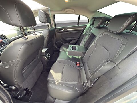 renault, megane, sedan 1.5 bluedci ıcon edc, otomatik, dizel 2.el otomobil | renew 14