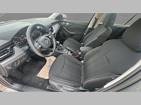 skoda, scala, hatchback 1.0 tsı elite dsg, otomatik, benzin 2.el otomobil | renew 17