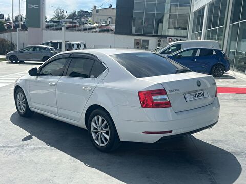 skoda, octavia, sedan 1.2 tsı greentec ambition, manuel, benzin 2.el otomobil | renew 7