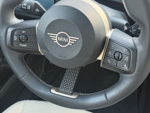 mini, countryman e, countryman-e favoured, otomatik, elektrik 2.el otomobil | renew 18