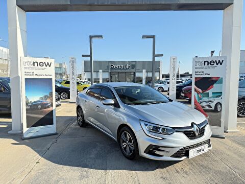 Sedan 1.3 TCe Touch EDC, 2. el otomobil | renew