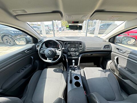 renault, megane, sedan 1.3 tce joy comfort edc, otomatik, benzin 2.el otomobil | renew 4