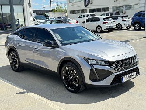 Peugeot, 408, Crossover 1.2 PureTech Allure EAT8, Otomatik, Benzin 2. el otomobil | renew Mobile