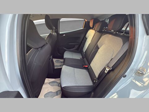 renault, clio, hatchback 1.0 tce evolution x-tronic, otomatik, benzin 2.el otomobil | renew 15