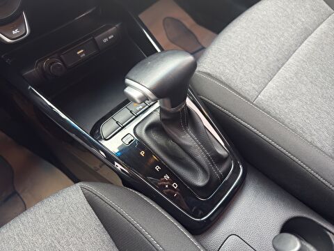 kia, stonic, suv 1.4 mpı cool otomatik, otomatik, benzin 2.el otomobil | renew 20