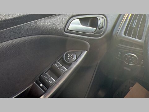 ford, focus, sedan 1.6 tdcı trend x, manuel, dizel 2.el otomobil | renew 23