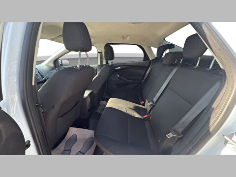 ford, focus, sedan 1.6 tdcı trend x, manuel, dizel 2.el otomobil | renew 15