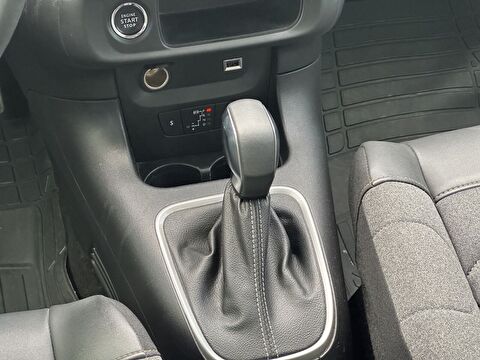 citroen, c3, 1.2 puretech shine eat6, otomatik, benzin 2.el otomobil | renew 17