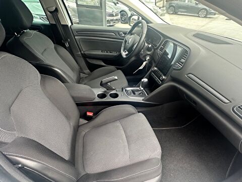 renault, megane, sedan 1.3 tce joy comfort edc, otomatik, benzin 2.el otomobil | renew 10
