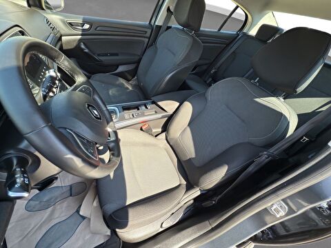 renault, megane, sedan 1.3 tce touch edc, otomatik, benzin 2.el otomobil | renew 17