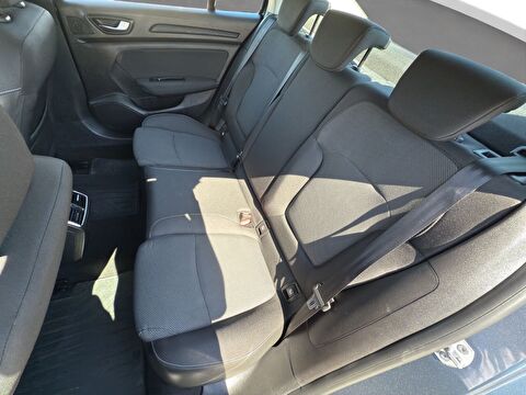 renault, megane, sedan 1.3 tce touch edc, otomatik, benzin 2.el otomobil | renew 18