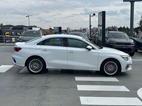 audi, a3, sedan 35 tfsı mhev advanced s-tronic, otomatik, mhev 2.el otomobil | renew 9