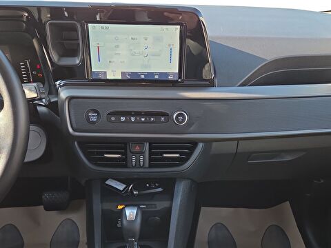 ford, tourneo courier, 1.0l ecoboost titanium, otomatik, benzin 2.el otomobil | renew 13