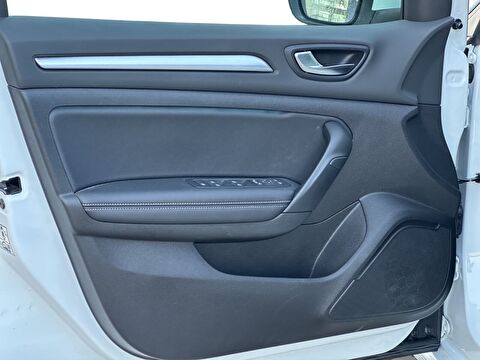 renault, megane, sedan 1.3 tce ıcon edc, otomatik, benzin 2.el otomobil | renew 20