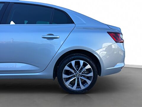 renault, megane, sedan 1.3 tce ıcon edc, otomatik, benzin 2.el otomobil | renew 22