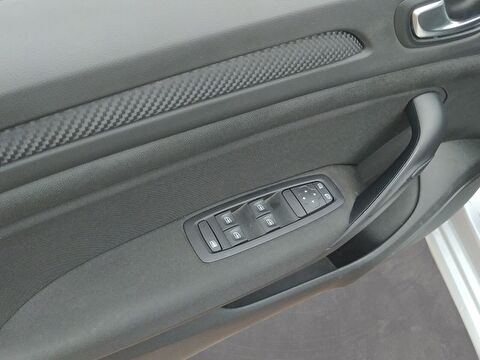 renault, megane, sedan 1.3 tce touch edc, otomatik, benzin 2.el otomobil | renew 22