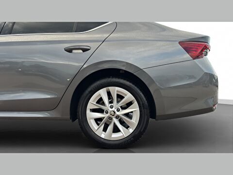 skoda, octavia, sedan 1.5 tsı mhev premium dsg, otomatik, mhev 2.el otomobil | renew 8