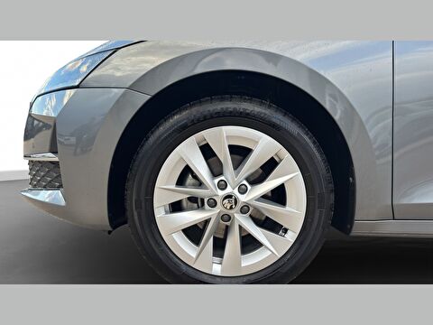 skoda, octavia, sedan 1.5 tsı mhev premium dsg, otomatik, mhev 2.el otomobil | renew 9