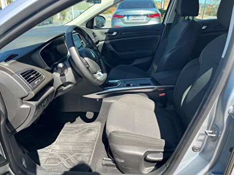 renault, megane, sedan 1.3 tce touch edc, otomatik, benzin 2.el otomobil | renew 13
