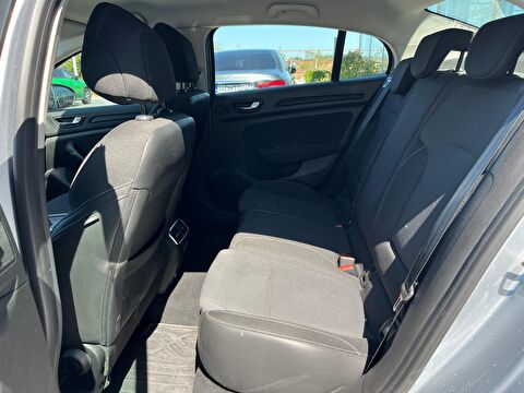renault, megane, sedan 1.3 tce touch edc, otomatik, benzin 2.el otomobil | renew 15