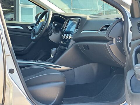 renault, megane, sedan 1.3 tce ıcon edc, otomatik, benzin 2.el otomobil | renew 17