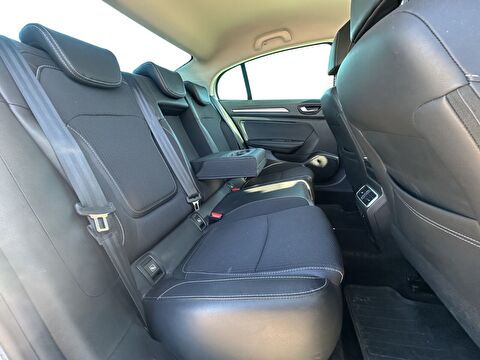 renault, megane, sedan 1.3 tce ıcon edc, otomatik, benzin 2.el otomobil | renew 18