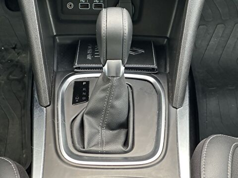 renault, megane, sedan 1.3 tce ıcon edc, otomatik, benzin 2.el otomobil | renew 13