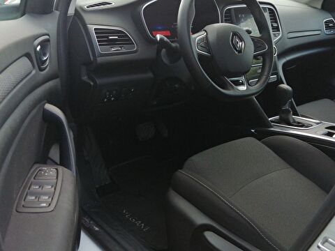renault, megane, sedan 1.3 tce touch edc, otomatik, benzin 2.el otomobil | renew 16