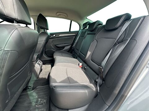 renault, megane, sedan 1.3 tce ıcon edc, otomatik, benzin 2.el otomobil | renew 19